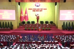 Phiên thảo luận tại hội trường về các văn kiện Đại hội