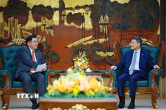 Thủ tướng Lê Minh Hưng tiếp Đại sứ Malaysia tại Việt Nam Dato’ Tan Yang Thai đến chào từ biệt. (Ảnh: Dương Giang/TTXVN)