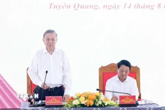 Tổng Bí thư Tô Lâm phát biểu tại cuộc làm việc với Ban Thường vụ Tỉnh ủy Tuyên Quang. (Ảnh: Thống Nhất/TTXVN)