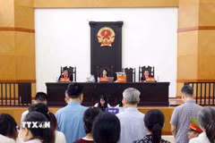 Quang cảnh phiên tòa ngày 20/5. (Ảnh: Phạm Kiên/TTXVN)