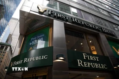Ngân hàng First Republic Bank ở New York, Mỹ. (Ảnh: THX/TTXVN)