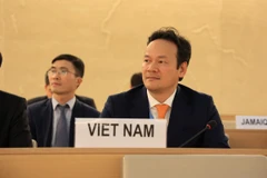 Đại sứ Mai Phan Dũng phát biểu tại Kỳ họp lần thứ 58 Hội đồng Nhân quyền Liên hợp quốc. (Ảnh: Nguyễn Văn Tuấn/TTXVN)