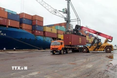 Quang cảnh cảng hàng hóa ở Karnataka, Ấn Độ. (Ảnh: ANI/TTXVN)