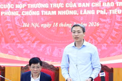 Thiếu tướng Nguyễn Quốc Toản, Chánh Văn phòng Bộ Công an trả lời câu hỏi của phóng viên. (Ảnh: Phương Hoa/TTXVN)
