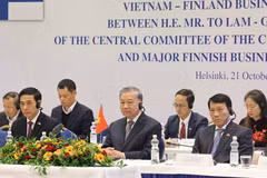 Tổng Bí thư Tô Lâm gặp một số doanh nghiệp tiêu biểu của Phần Lan tại thủ đô Helsinki, ngày 21/10/2025. (Ảnh: Thống Nhất/TTXVN)