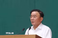 Đồng chí Trần Cẩm Tú, Ủy viên Bộ Chính trị, Thường trực Ban Bí thư phát biểu chỉ đạo hội thảo. (Ảnh: Phương Hoa/TTXVN)
