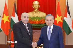 Tổng Bí thư Tô Lâm tiếp Chủ tịch Hạ viện Vương quốc Hashemite Jordan Mazen Turki El Qadi. (Ảnh: Thống Nhất/TTXVN)