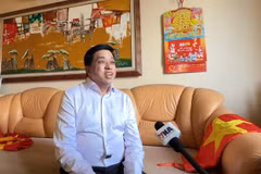 Tiến sỹ khoa học Trần Phú Thuận, Phó Chủ tịch kiêm Tổng Thư ký Liên hiệp Các tổ chức người Việt Nam tại Liên bang Nga.