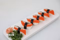 Món sushi trong ẩm thực Nhật Bản. (Ảnh: Danh Lam/TTXVN)