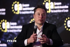 Tỷ phú Mỹ Elon Musk phát biểu tại Krakow, Ba Lan. (Ảnh: PAP/TTXVN)