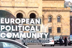 An ninh được thắt chặt trước thềm Hội nghị thượng đỉnh Armenia-EU và Hội nghị thượng đỉnh Cộng đồng Chính trị châu Âu (EPC) tại Yerevan, Armenia, ngày 3/5/2026. (Ảnh: THX/TTXVN)