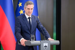 Bầu cử Slovenia: Đảng cầm quyền giành chiến thắng sít sao