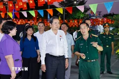 Chủ tịch Quốc hội Trần Thanh Mẫn dự đêm trại tòng quân tại xã Đông Thạnh, Thành phố Hồ Chí Minh. (Ảnh: Doãn Tấn/TTXVN)