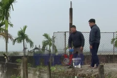 Làng cá chép đỏ Ninh Châu hối hả chuẩn bị ngày 23 tháng Chạp