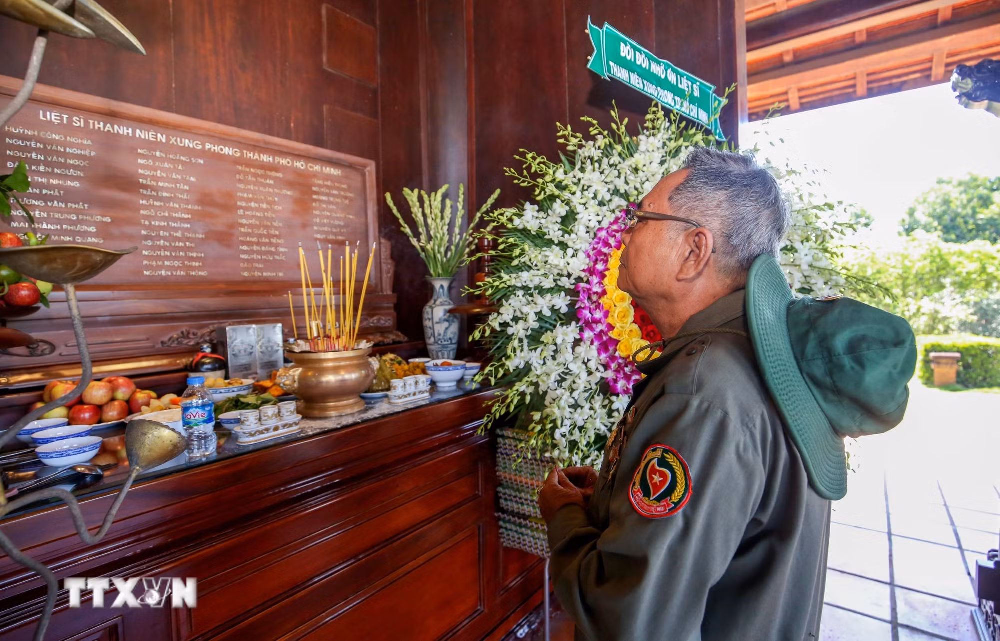 ttxvn-thang-bay-ngay-tro-ve-cua-nhung-nguoi-mo-duong-noi-tuyen-lua-2307-6.jpg