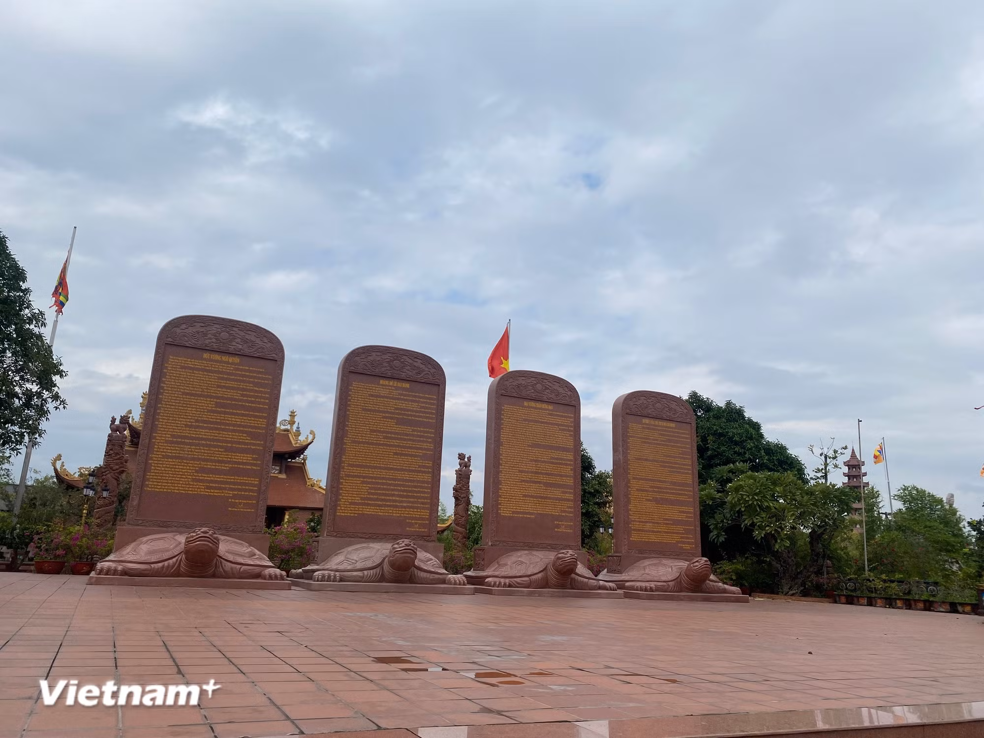 vnp-bach-dang-giang-2206-4.jpg