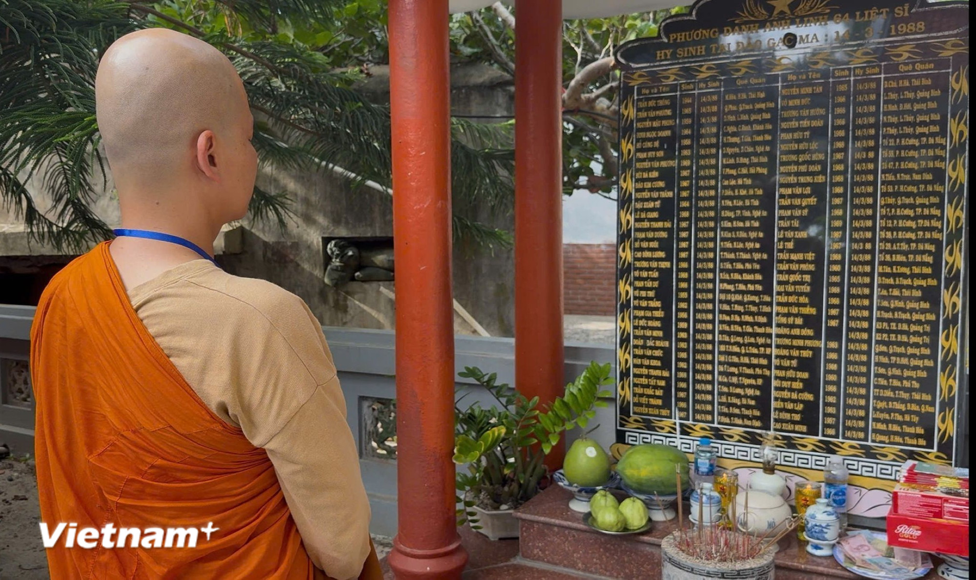 vnp-dai-duc-thich-phap-quang-30-2.jpg