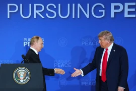 3 giờ họp kín thượng đỉnh Mỹ-Nga ở Alaska, nền hòa bình cho Ukraine vẫn bỏ ngỏ 