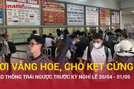 Diễn biến giao thông trái ngược nhau ở các cửa ngõ Hà Nội trước kỳ nghỉ lễ 30/4