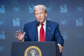 Ông Trump "sốt sắng" lên kế hoạch tổ chức thượng đỉnh ba bên với Nga, Ukraine 