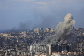 Israel mở chiến dịch không kích dữ dội vào miền Nam Liban 