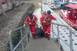 Malaysia và Interpol truy lùng đường dây buôn người sau vụ lật thuyền di cư 