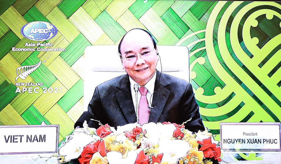 Hình ảnh Chủ tịch nước Nguyễn Xuân Phúc tham dự cuộc họp không chính thức các nhà lãnh đạo kinh tế APEC. (Ảnh: Thống Nhất/TTXVN)