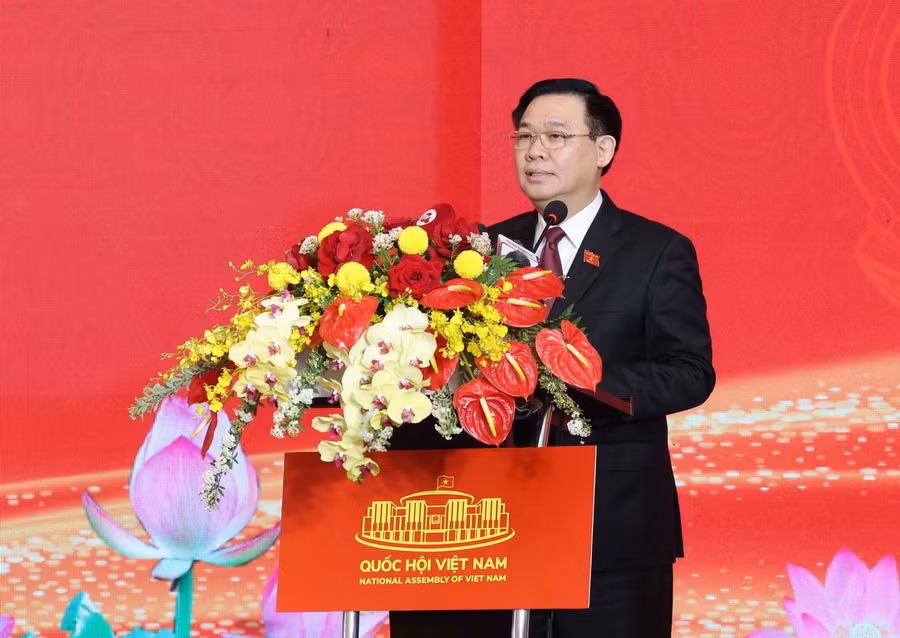 Chủ tịch Quốc hội Vương Đình Huệ phát biểu kết luận hội nghị. (Ảnh: Nhan Sáng/TTXVN)