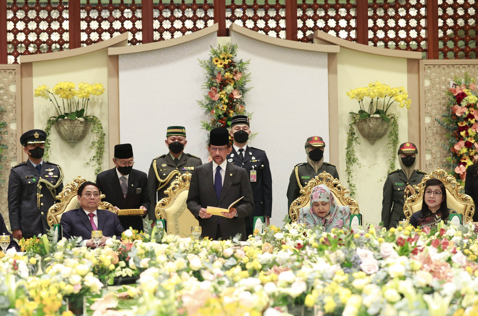 Quốc vương Brunei Hassanal Bolkia phát biểu tại tiệc chiêu đãi. (Ảnh: Dương Giang/TTXVN)