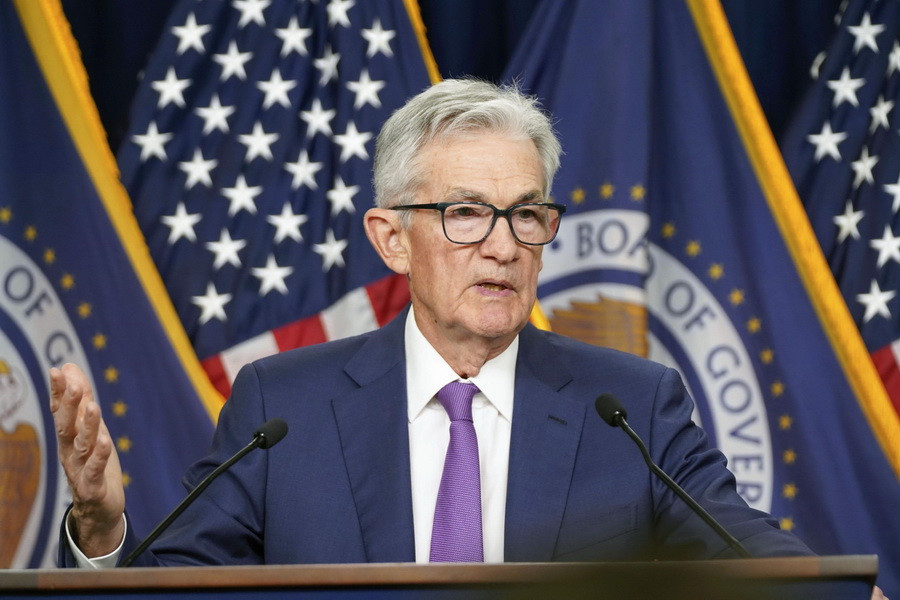Chủ tịch Fed Jerome Powell trong cuộc họp báo công bố quyết định giữ nguyên lãi suất ngày 31/1/2024. (Ảnh; Kyodo/TTXVN)
