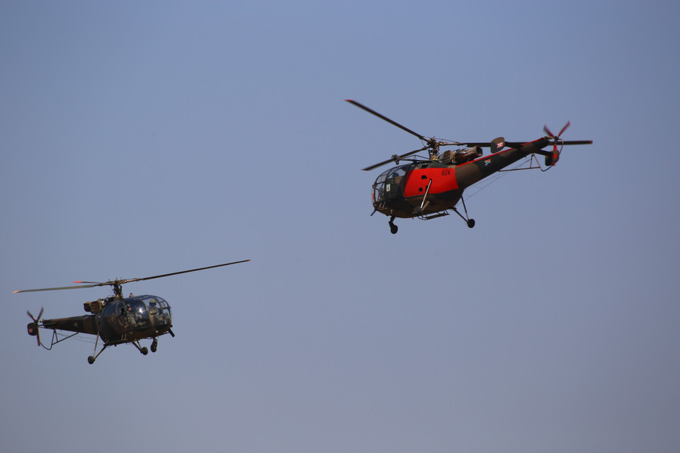 Trực thăng của lực lượng cảnh sát Nam Phi trình diễn tại triển lãm quốc phòng và hàng không vũ trụ khu vực châu Phi 2022. (Ảnh: Hồng Minh/TTXVN)