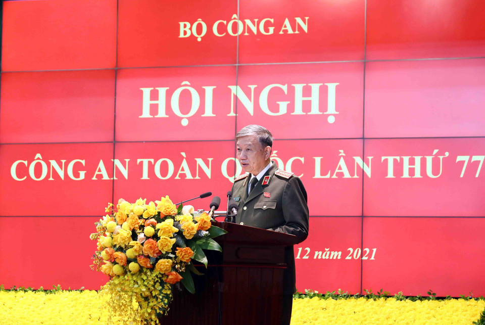 Đại tướng Tô Lâm, Ủy viên Bộ Chính trị, Bộ trưởng Bộ Công an phát biểu khai mạc. (Ảnh: Phạm Kiên/TTXVN)