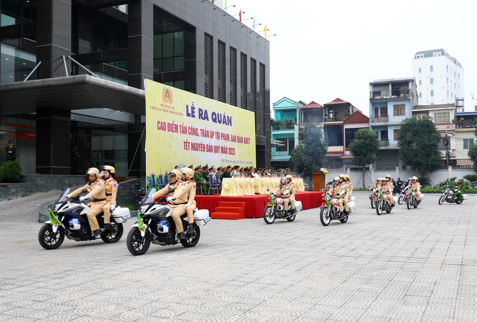 Lực lượng Công an tỉnh Thái Nguyên tại Lễ ra quân. (Ảnh: Thu Hằng/TTXVN)