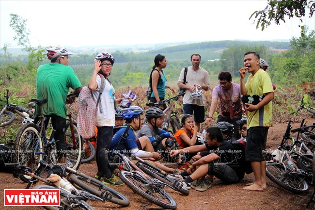 Phút nghỉ ngơi giữa chặng đường. 