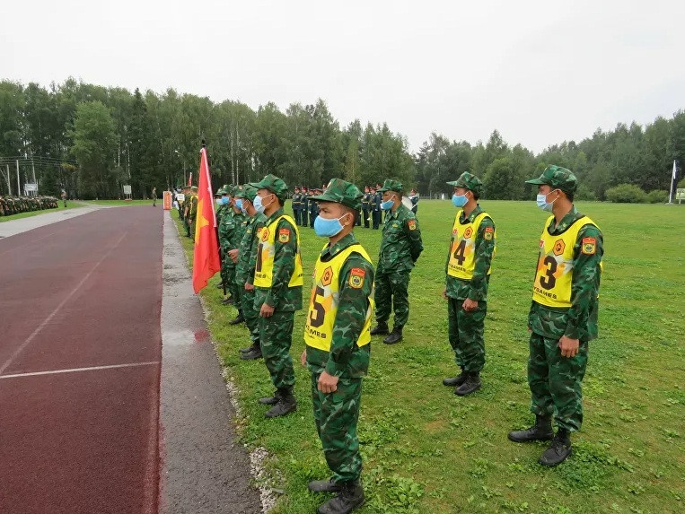 Đội tuyển Việt Nam tham dự nội dung "Người bạn thực sự".(Ảnh: Sputnik)