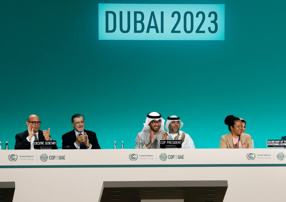 Sau 2 tuần đàm phán căng thẳng, Hội nghị lần thứ 28 Các bên tham gia Công ước khung của Liên hợp quốc về biến đổi khí hậu (COP28) tại Dubai, Các Tiểu vương quốc Arab Thống nhất (UAE) đã khép lại ngày 13/12/2023. (Ảnh: THX/TTXVN)