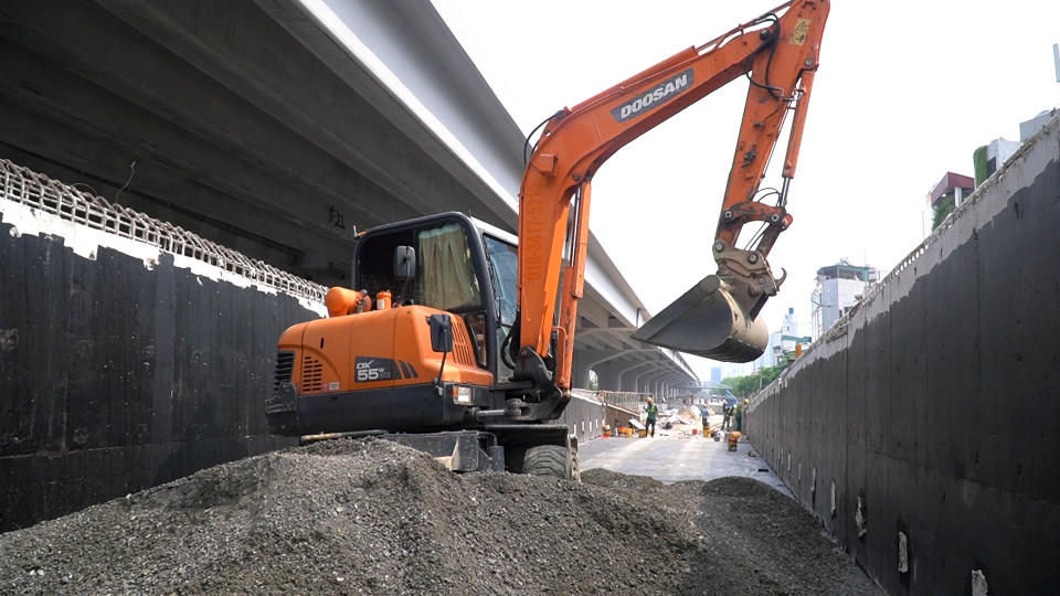 Chiều rộng mỗi nhánh Ram theo thiết kế là 6m. (Ảnh: Văn Hào/Vietnam+)