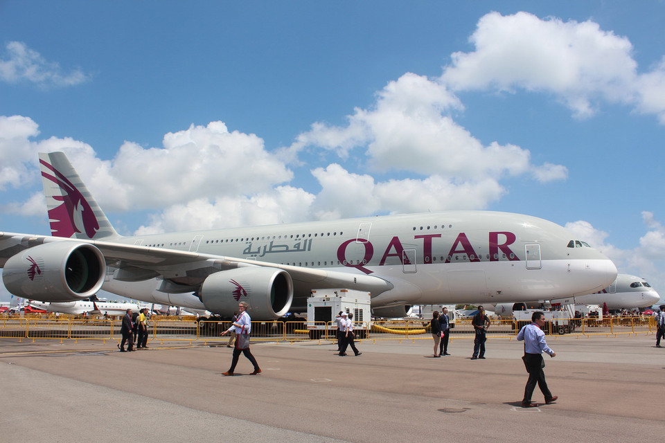 Máy bay chở khách cỡ lớn của hãng hàng không Qatar được trưng bày tại Singapore Air Show 2016. (Ảnh: Lê Hải-Mỹ Bình/Vietnam+)