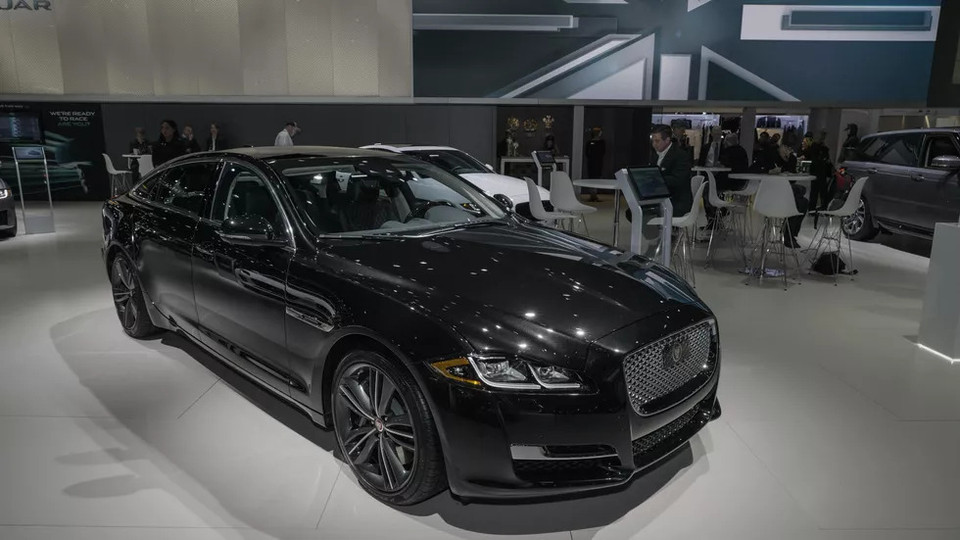 Một sản phẩm trong dòng XJ của Jaguar.