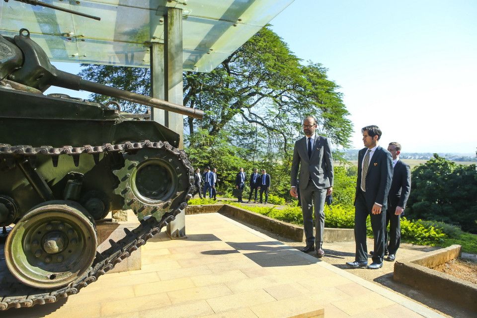 Các điểm di tích chiến trường xưa trở thành điểm đến du lịch của nhiều du khách. (Ảnh: Phan Tuấn Anh/TTXVN)