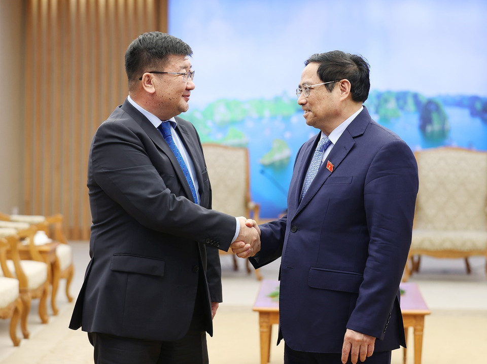 Chiều 15/6/2022, tại Hà Nội, Thủ tướng Phạm Minh Chính tiếp ông Jigjee Sereejav, Đại sứ Cộng hòa Nhân dân Mông Cổ tại Việt Nam. (Ảnh: Dương Giang/TTXVN)
