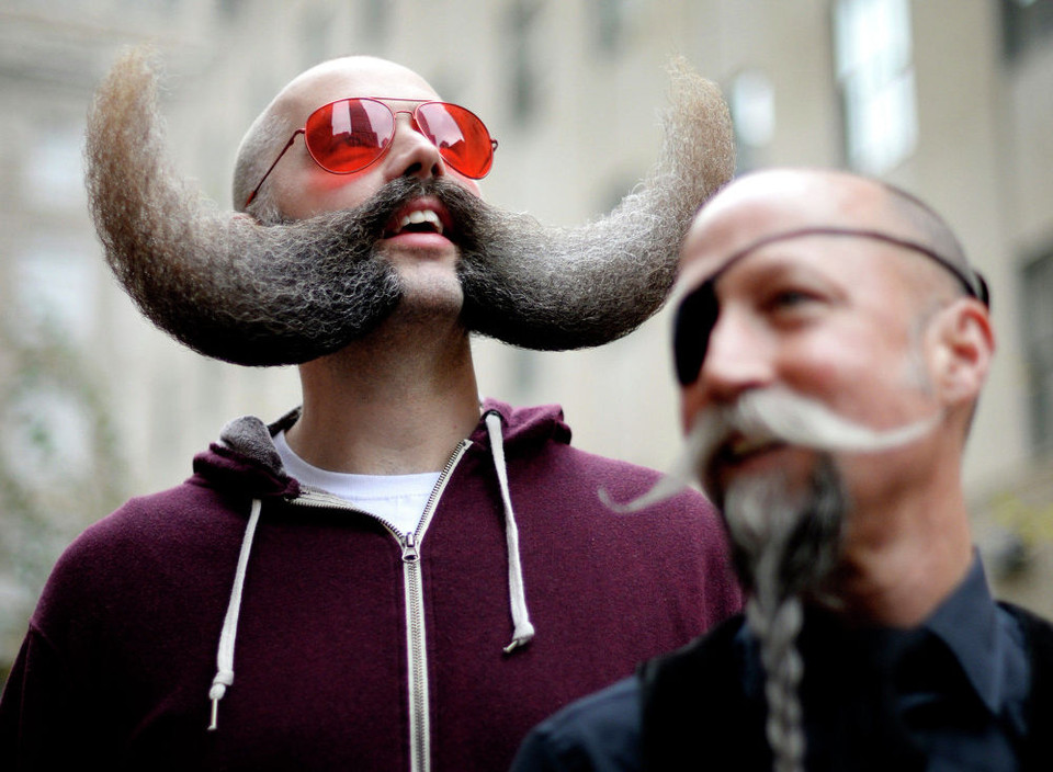 Các thí sinh tham gia cuộc thi vô địch râu và ria quốc gia tổ chức tại New York. (Ảnh: EPA)