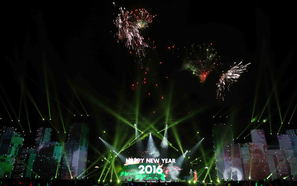 Quang cảnh lễ hội đếm ngược chào năm mới 2016. (Ảnh: Trần Lê Lâm/Vietnam+)