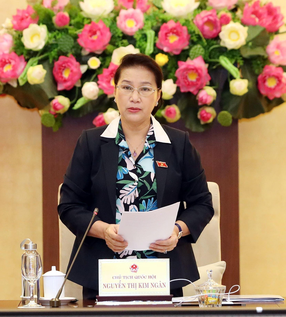 Chủ tịch Quốc hội Nguyễn Thị Kim Ngân phát biểu tại phiên họp. (Ảnh: Trọng Đức/TTXVN)