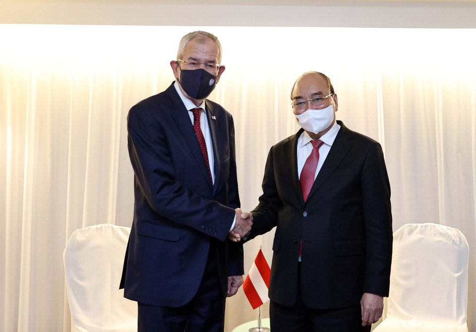 Chủ tịch nước Nguyễn Xuân Phúc và Tổng thống Áo Alexander Van der Bellen. (Ảnh: Thống Nhất/TTXVN)