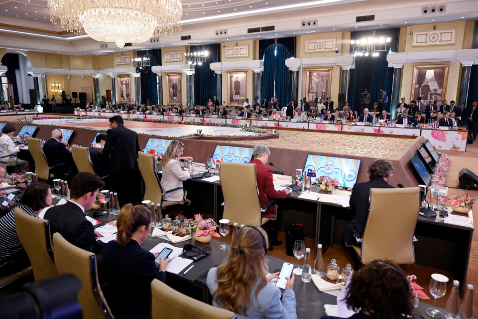 Ngày 2/3/2023, Hội nghị Ngoại trưởng G20 diễn ra tại New Delhi, Ấn Độ đã đạt đồng thuận về trong một loạt vấn đề, tuy nhiên không ra được thông cáo chung sau hội nghị do những khác biệt sâu sắc liên quan đến cuộc xung đột Ukraine. (Ảnh: AFP/TTXVN)