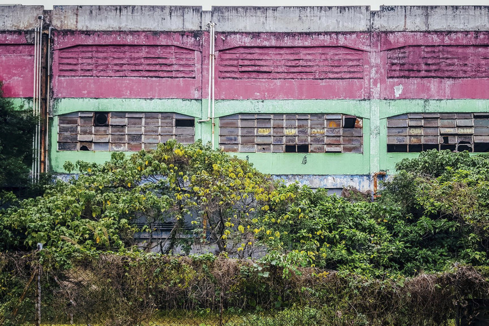 Những vẻ đẹp cổ kính của Hong Kong dần bị lu mờ trước sự đô thị hóa. (Ảnh: HK Urbex)