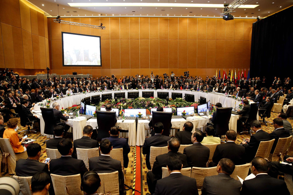 Hội nghị cấp cao Đông Á lần thứ 10, trong khuôn khổ Hội nghị cấp cao ASEAN 27 và các hội nghị cấp cao liên quan, ngày 22/11/2015, tại thủ đô Kuala Lumpur, Malaysia. (Ảnh: Đức Tám/TTXVN)