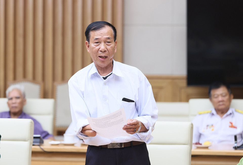 Thương binh Nguyễn Đức Điền, đại diện người có công tiêu biểu tỉnh Nam Định phát biểu. (Ảnh: Dương Giang/TTXVN)