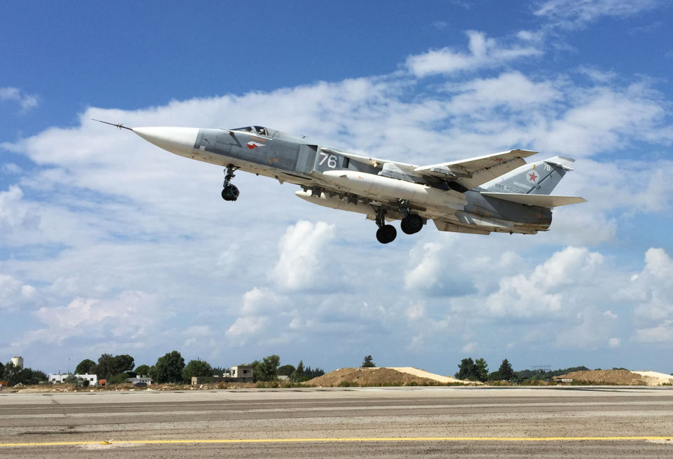 Máy bay Su-24 của Nga tham gia chiến dịch không kích tại Syria. (Ảnh: Sputnik)